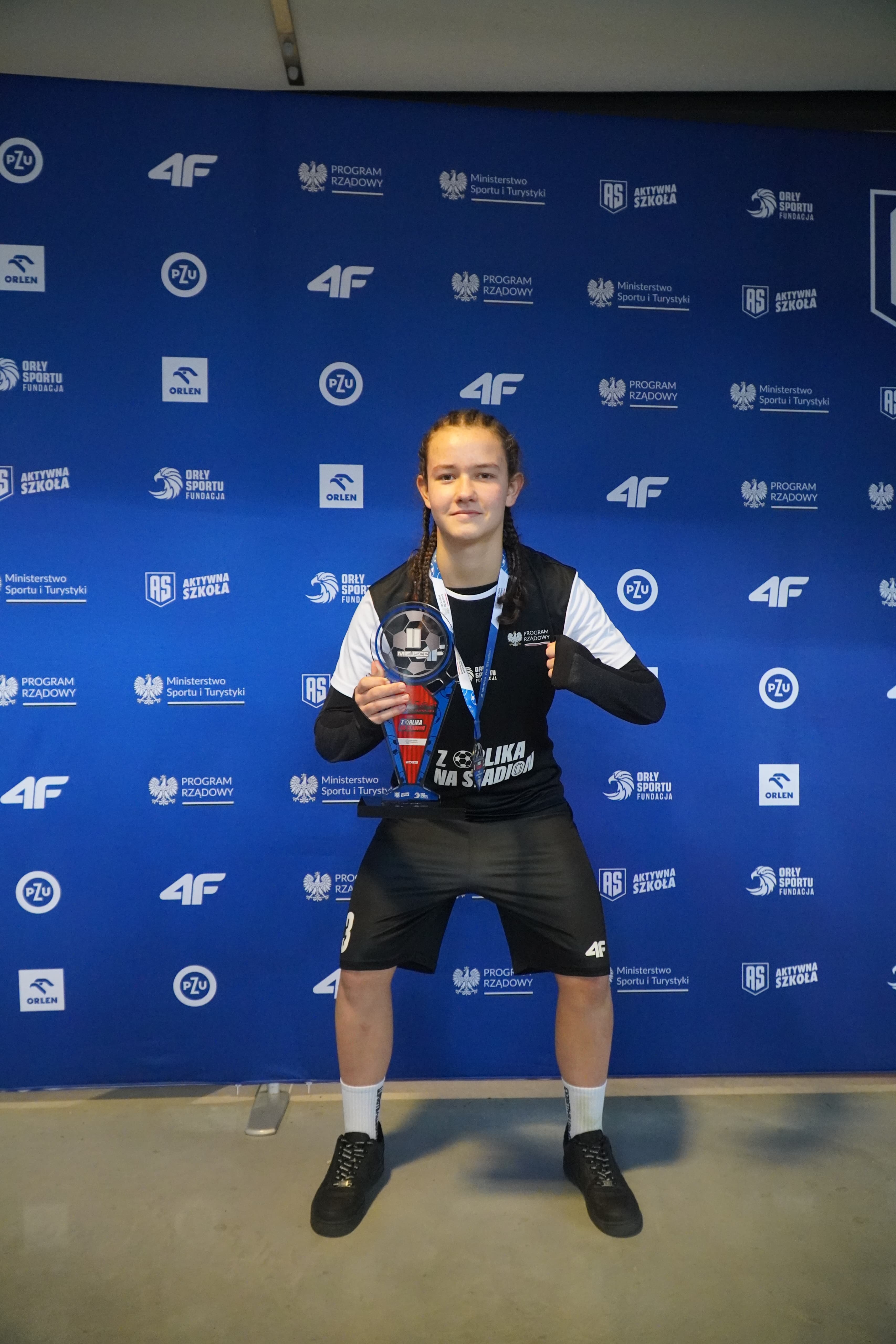 c3871c0e f885 46b7 9e50 3baabeab02b4